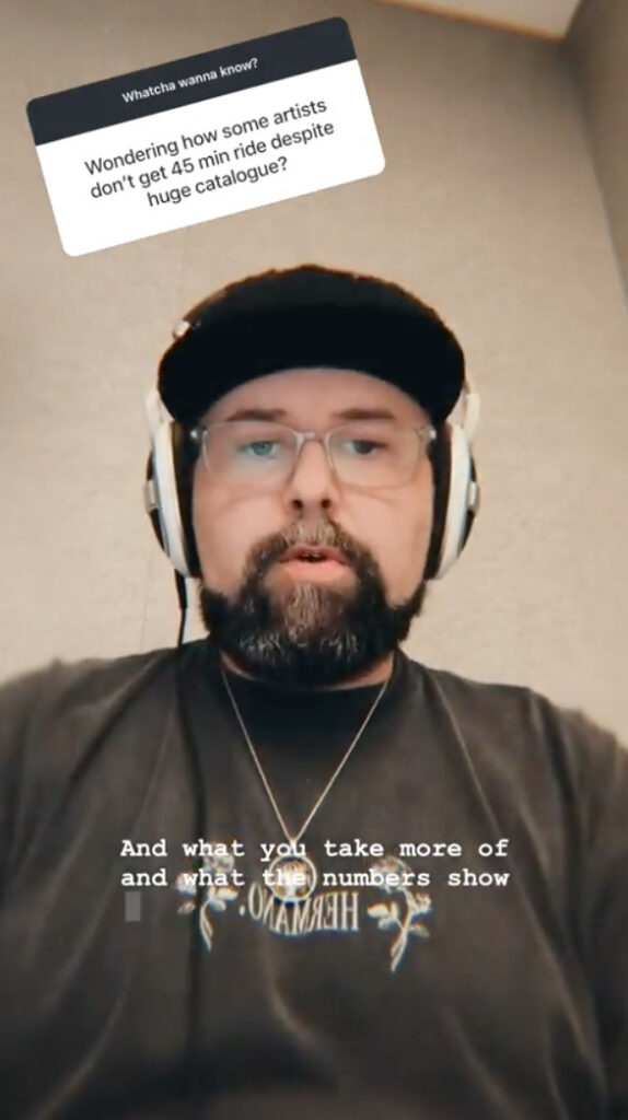 DJ John Michael's Instagram Story regarding long-form classes.